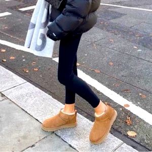 CozyToes classic ultra mini boot